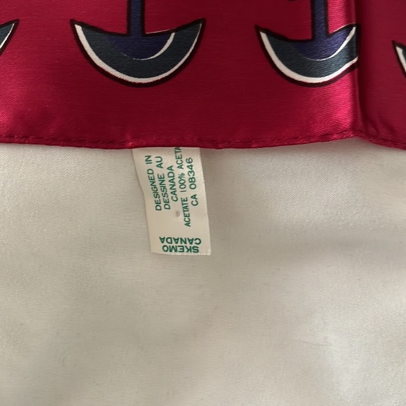 Tony and Eleanor Paine Scarf - Picture 5 of 5